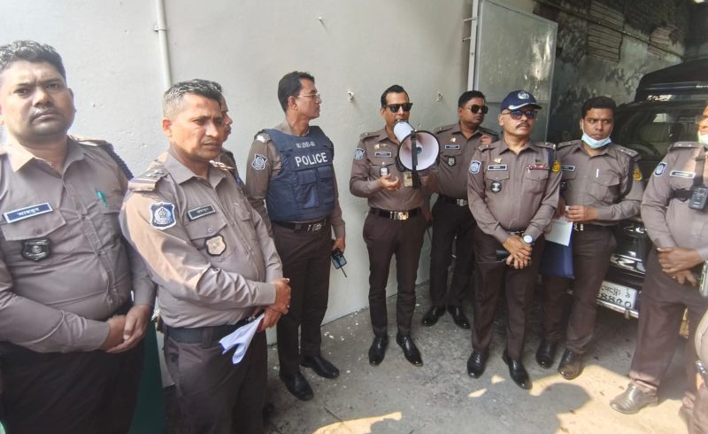 পেশাদারিত্বের সঙ্গে নিরপেক্ষ, অবাধ ও সুষ্ঠু নির্বাচন নিশ্চিত করাই লক্ষ্য — ওসি কামরাঙ্গীরচর