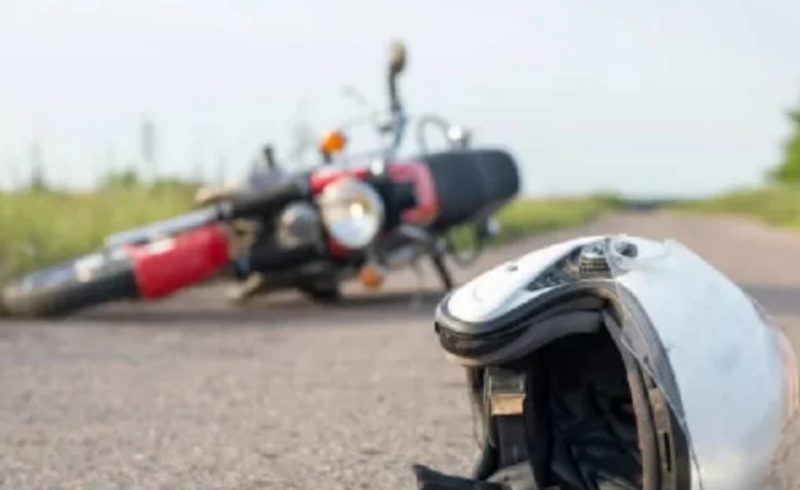 দৌলতপুরে মোটরসাইকেল ও মাইক্রোবাসের মুখোমুখি সংঘর্ষ, মোটরসাইকেল চালক ঘটনাস্থলেই নিহত